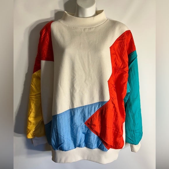 VINTAGE C.S.T. STUDIOS MADE IN TAIWAN COTTON WOVEN PATCH COLOR BLOCK SWEATSHIRT - Picture 1 of 8